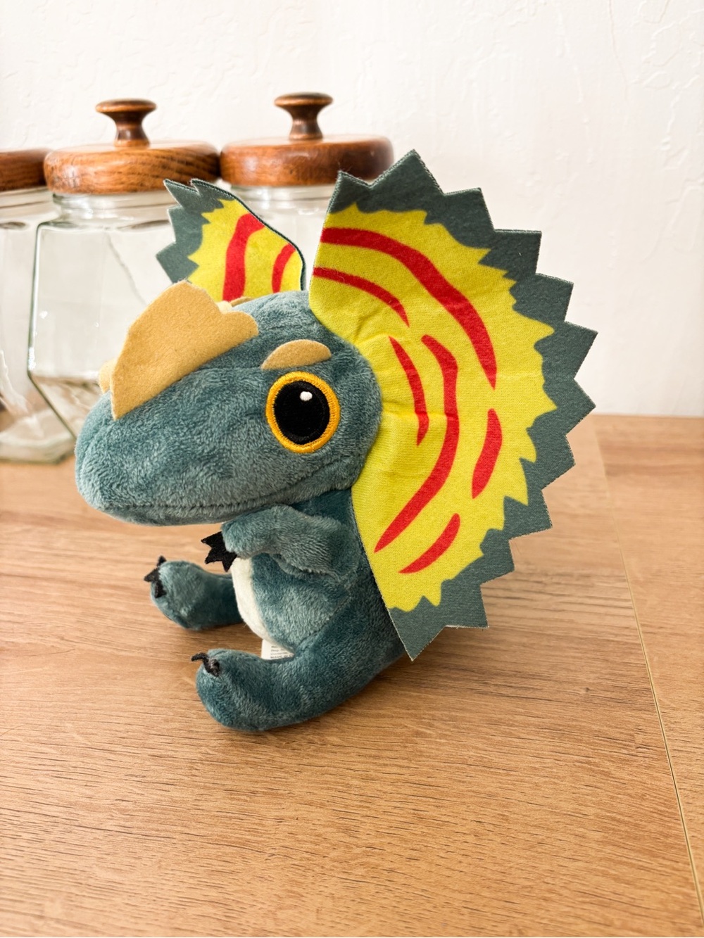 Jurassic Park World 2022 Movie Plush Dilophosaurus Dinosaur 6” Soft Dominion